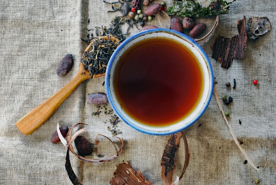 The Rise of Herbal Tea: Why It’s the Beverage Trend of 2023