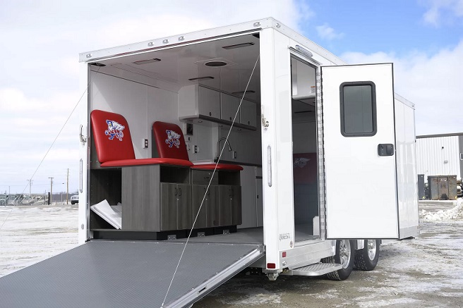 Creating Your Dream Trailer: The Benefits of Going Custom